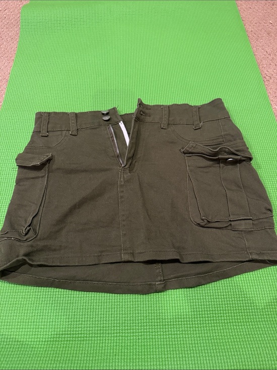 Amazon Dresses & Skirts - Amazon Olive Green Cargo Mini Skirt